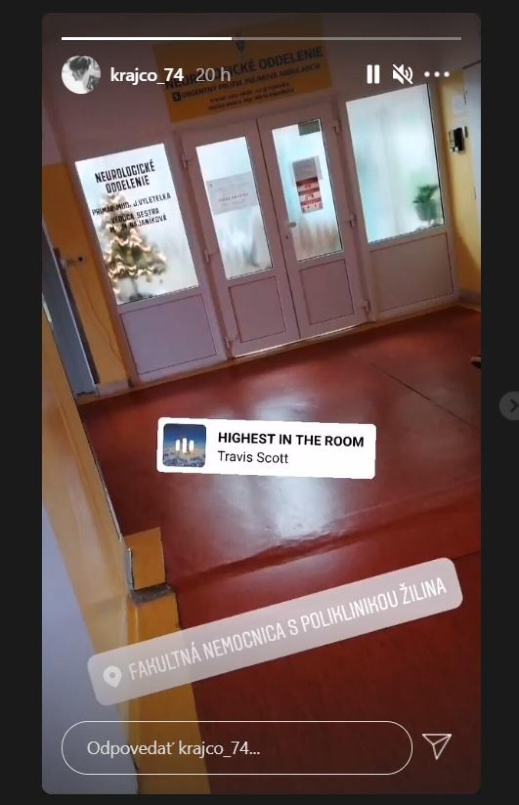 Po zápase musel Krajč putovať do nemocnice.