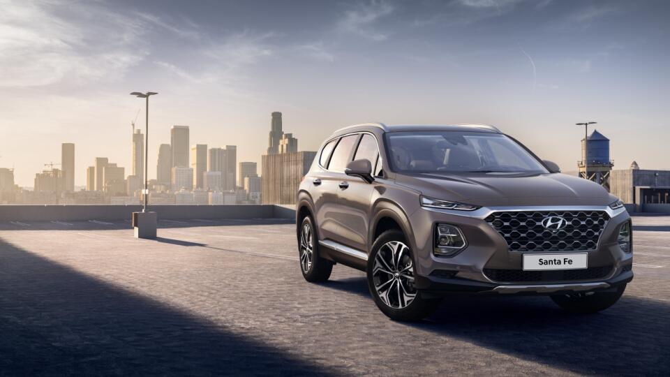 Hyundai Santa Fe bude mať oficiálnu premiéru o pár týždňov v Ženeve