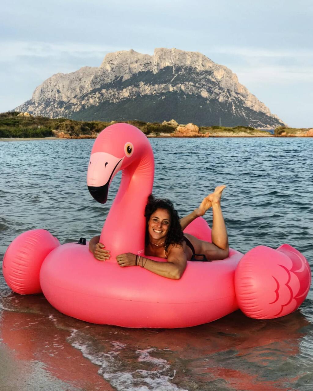 Federica Brignone jednoducho miluje plavky a vodu, aj vodné športy.