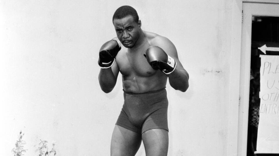 SONNY LISTON v roku 1962 pred nadchádzajúcim súbojom o titul majstra sveta v ťažkej váhe s FLOYDOM PATTERSONOM.