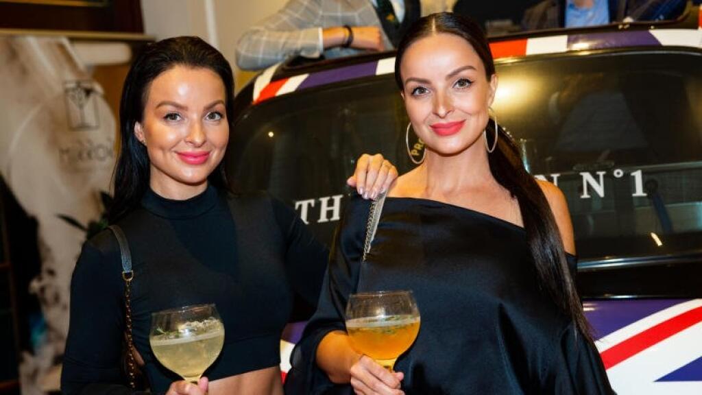 Veronika a Daniela Nízlové z dua Twiins.