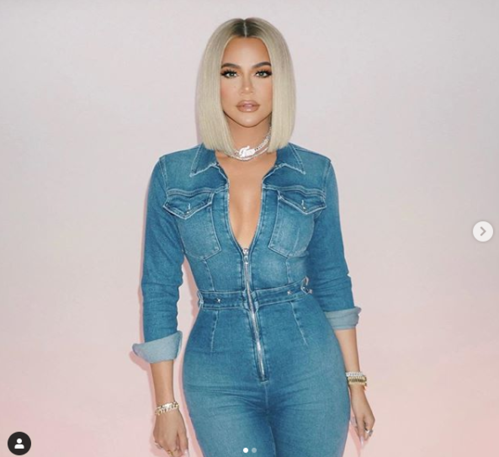 Khloe Kardashian zrejme absolvovala plastickú operáciu.