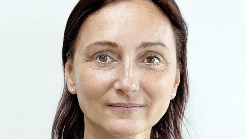 Monika (52) pred zmenou.