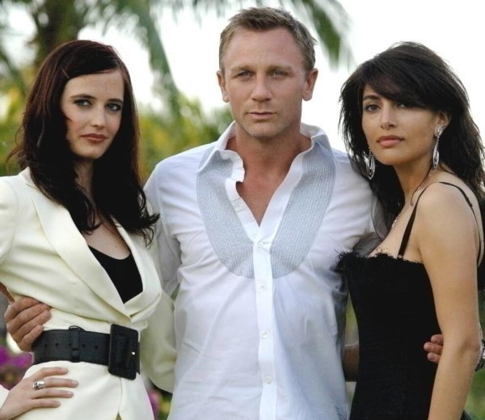 Stlstnutý Daniel Craig sa s bolesťou vracia do tela Jamesa Bonda 