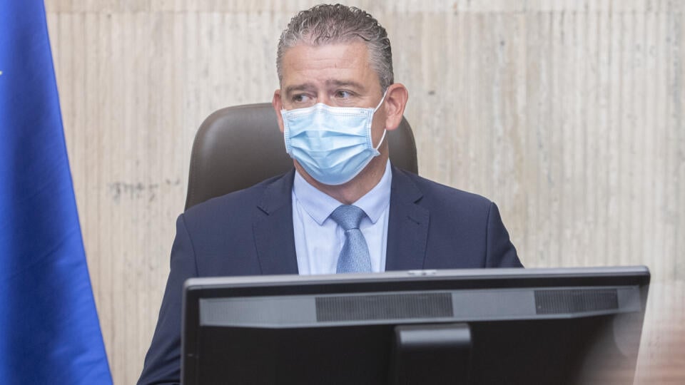 Na snímke minister vnútra SR Roman Mikulec (OĽaNO) počas 21. schôdze vlády SR 7. júla 2021 v Bratislave. FOTO TASR - Martin Baumann
