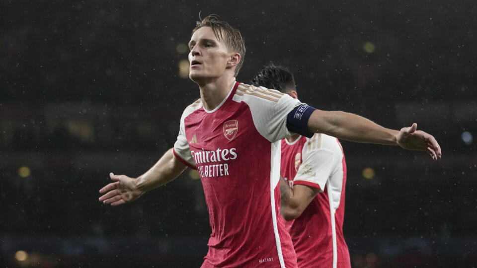 Kapitán Arsenalu Martin Ödegaard podpísal s londýnskym klubom nový kontrakt.
