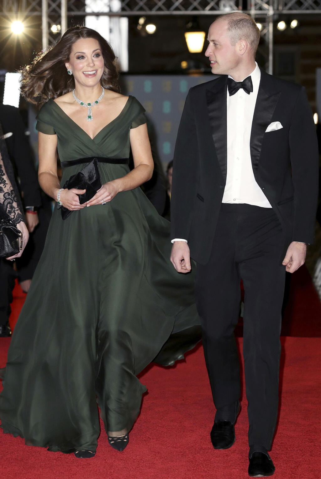Britský princ William a jeho manželka Kate prichádzajú na odovzdávanie cien BAFTA