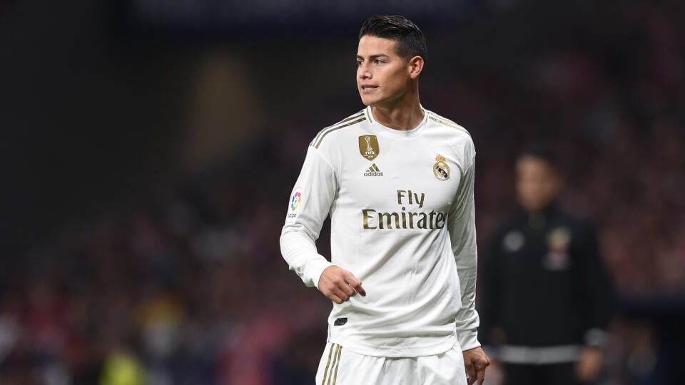 Kolumbijský futbalista James Rodriguez prestúpil z Realu Madrid do FC Everton. V pondelok podpísal s účastníkom anglickej Premier League dvojročnú zmluvu s opciou na ďalšiu sezónu. Prestupovú čiastku kluby nezverejnili, podľa britských médií sa pohybuje nad úrovňou 20 miliónov libier.