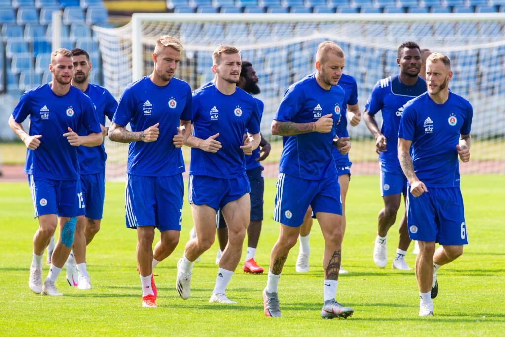Tréning ŠK Slovan Bratislava. Na snímke Vladimír Weiss mladší.