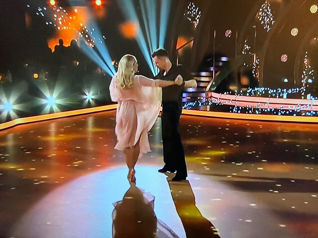 Tretie finálové kolo Let´s Dance. Dominika Cibulková a jej rumba na pesničku Shallow.