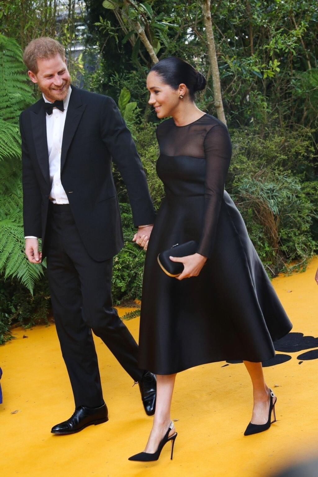 Vojvodkyňa Meghan a princ Harry na premiére filmu The Lion King