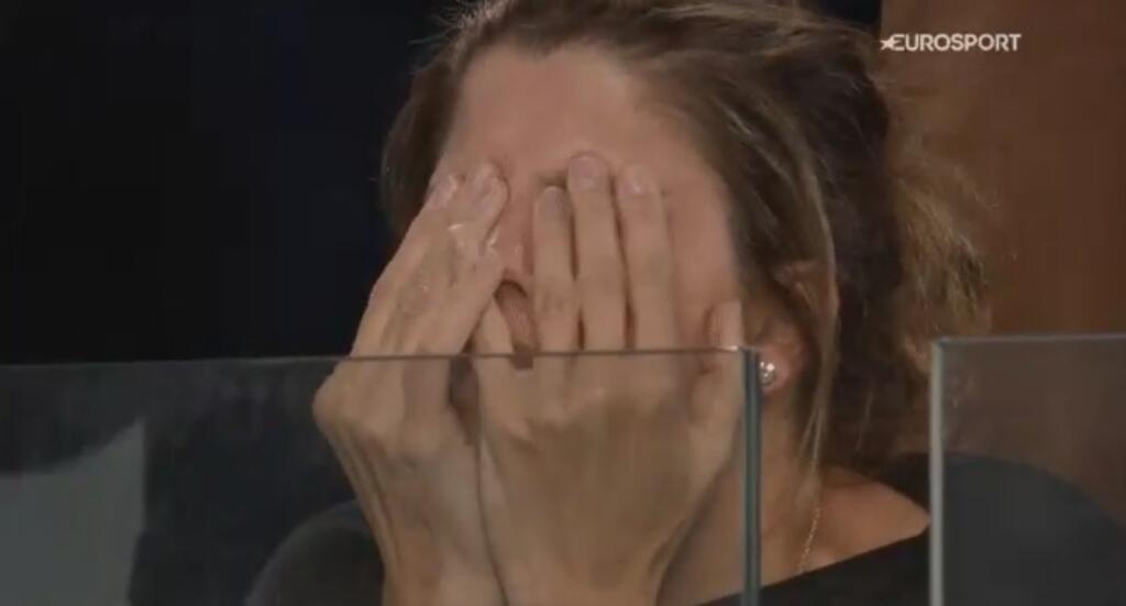 Posledný turnaj, na ktorom Mirka fandila Rogerovi, bol Australian Open v roku 2020. Roger v ňom vypadol v semifinále a jeho slovenská manželka prežívala každý jeho zápas.