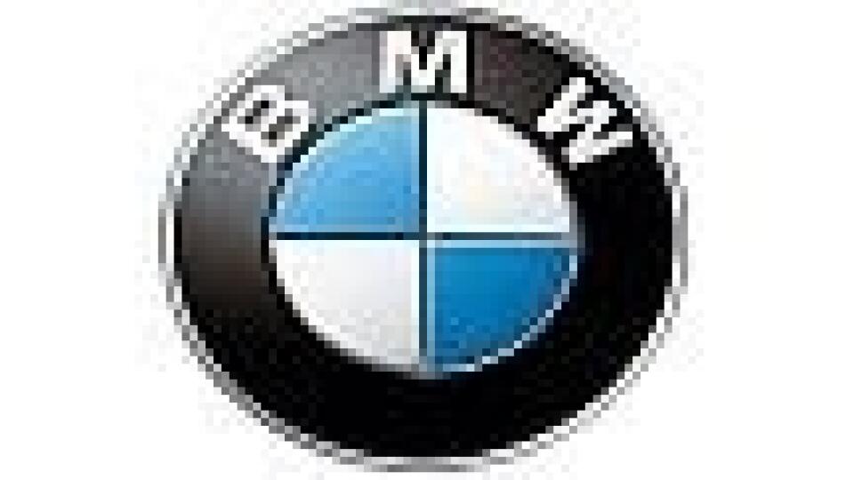 BMW logo blesk