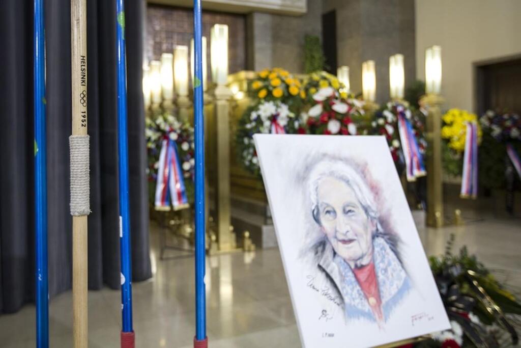 Posledná rozlúčka s Danou Zátopkovou sa uskutočnila v strašnickom krematóriu.