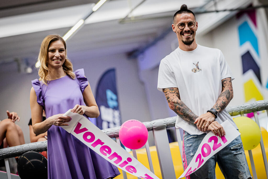 Na konci júna Hamšík otvoril skákaciu arénu pre deti, ale aj pre celé rodiny. Ide o najväčší športovo-zábavný park na Slovensku.