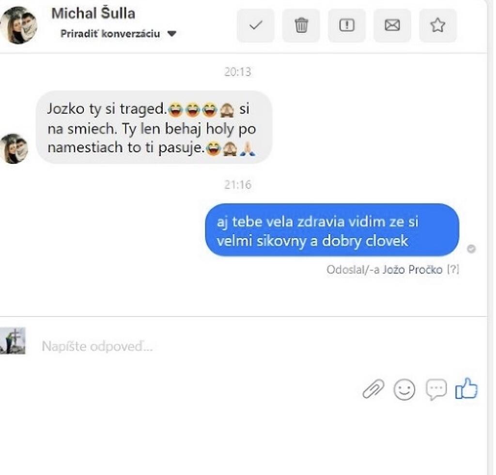 Do konfliktu sa totiž dostal brankár Slovana Bratislava Michal Šulla (30) a poslanec OĽANO Jozef Pročko (56).
