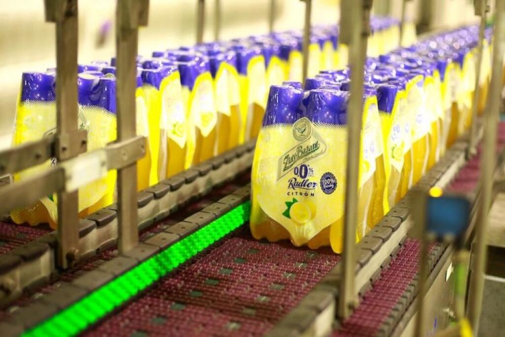 Zlatý Bažant urobil z nealko Radlera limonádu v plastovej pollitrovke