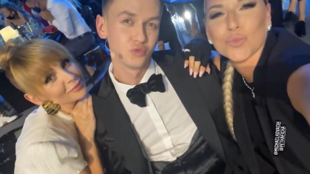 Takto sa na Miss a afterpárty zabávala Cibulková so svojimi priateľmi.