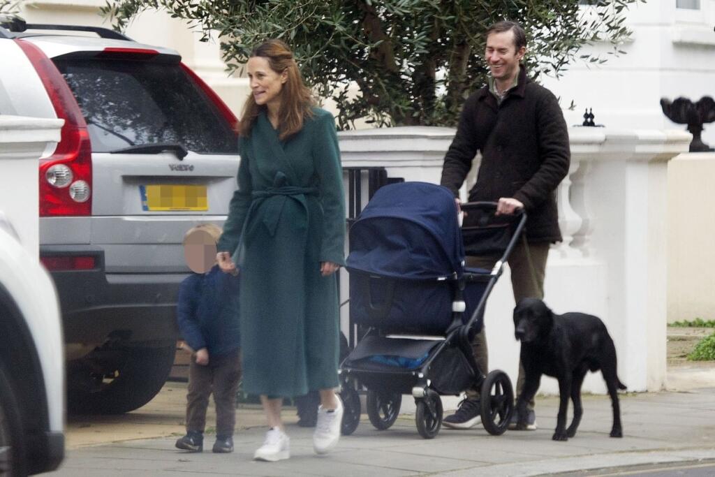 *EXCLUSIVE* Duchess of Cambridge Kate Middleton's sister Pippa Middleton pictured looking in great spirits while spotted out with newborn daughter Grace, son, and husband James Matthews in West London.