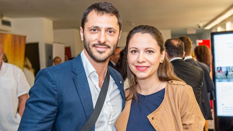To je pohľad! Z Braňa Deáka je v skutočnom živote čerstvý otecko: Takto mu to sekne s dcérkou!