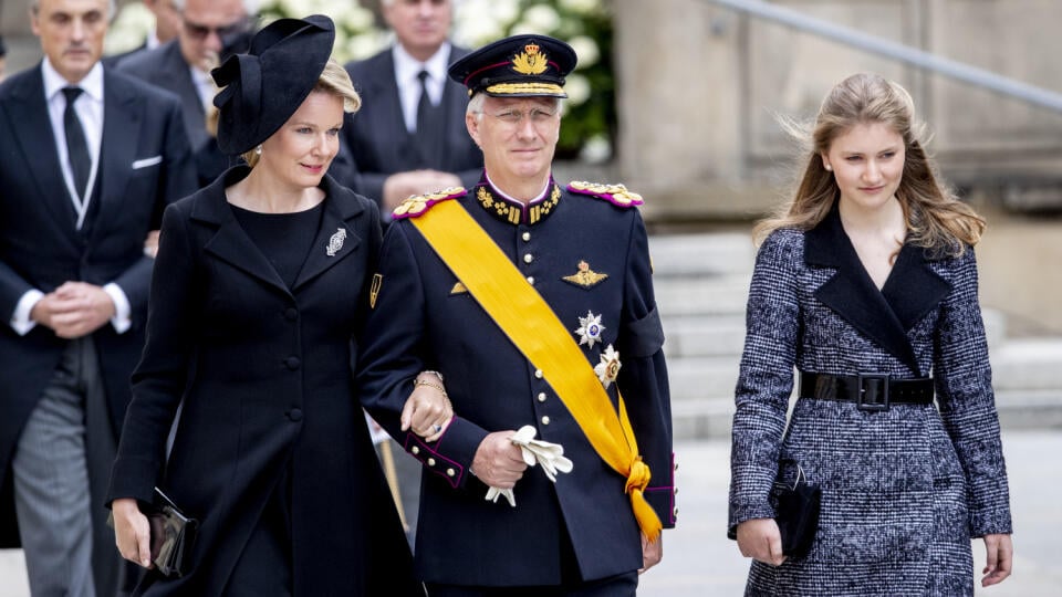 Belgická princezná Elisabeth (vpravo)