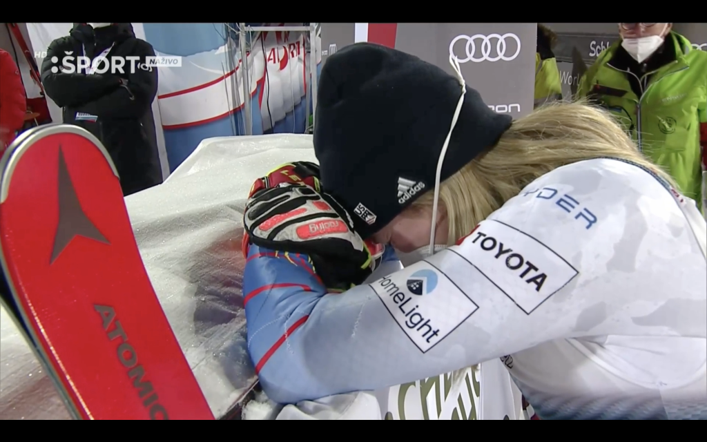 V Schladmingu triumfovala Američanka Shiffrinová. Tú víťazstvo poriadne vzalo a po pretekoch plakala.