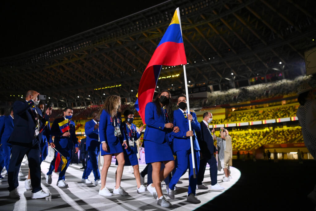 Venezuelčania boli odetí od hlavy po päty do modrej.