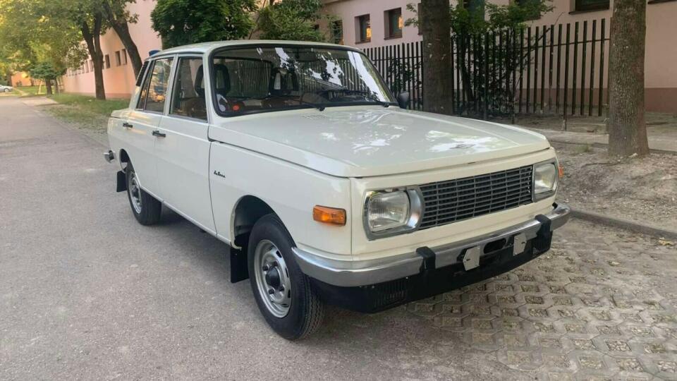 Wartburg 353 de Luxe.