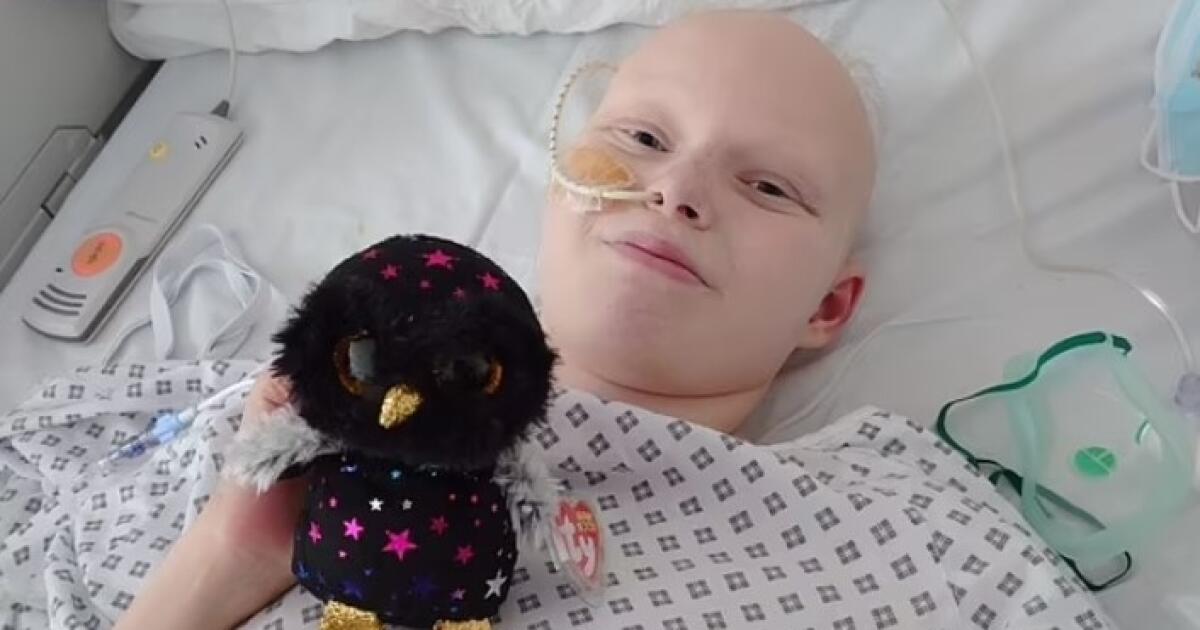 Olivia (15 ans) succombe au CANCER suite à une erreur médicale. PHOTO