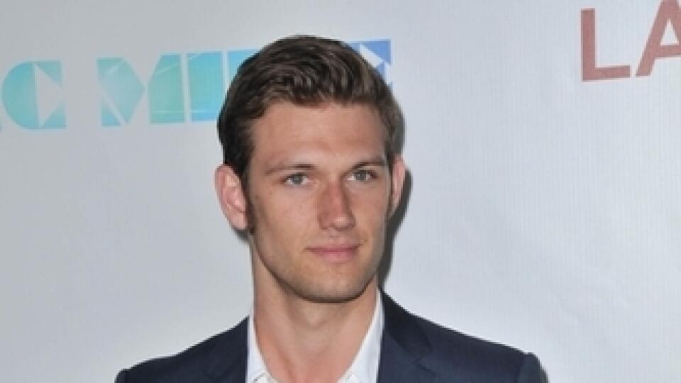 Alex Pettyfer