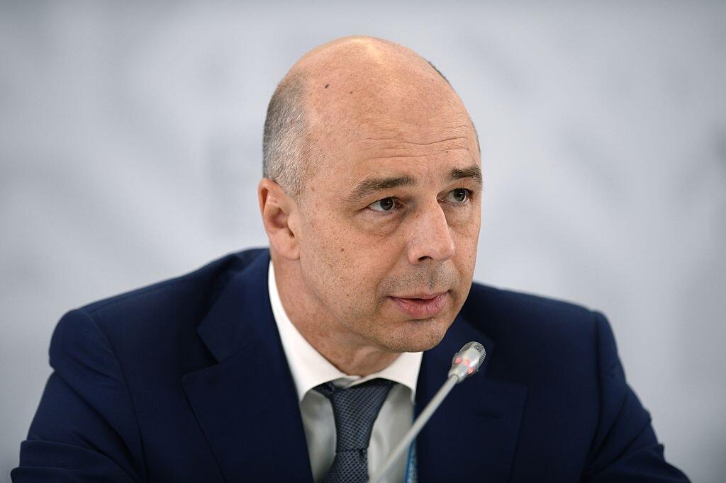 Ruský minister financií Anton Siluanov napísal brazílskemu ministrovi hospodárstva Paulovi Guedesovi a požiadal ho o podporu Brazílie s cieľom predísť politickým obvineniam a pokusom o diskrimináciu vo finančných inštitúciách a viacstranných fór.