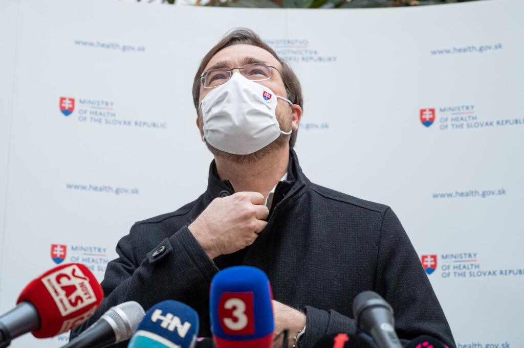 Na snímke minister zdravotníctva Marek Krajčí (OĽaNO) počas brífingu k aktuálnej epidemiologickej situácií na Slovensku. Bratislava, 22. januára 2021.