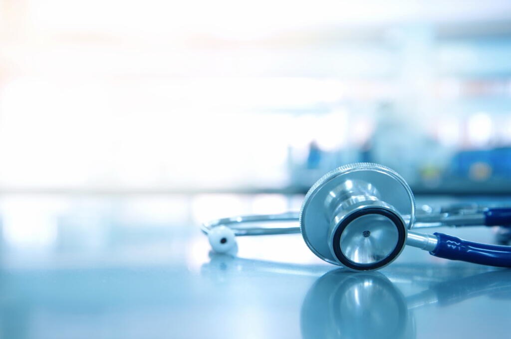 Stethoscope,For,Doctor,Checkup,On,Health,Medical,Laboratory,Table,Background