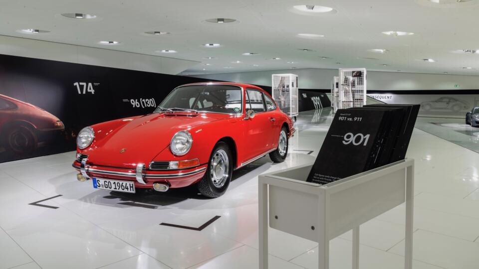 Porsche 901 z roku 1964 a jeho aktuálne umiestnenie v Múzeu Porsche