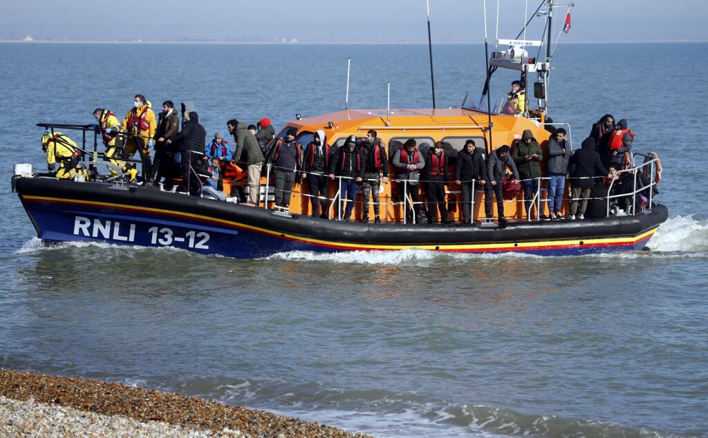 Dungeness,,Kent,,Uk,,April,25th,2022,,Migrant,Beach,Landing,In