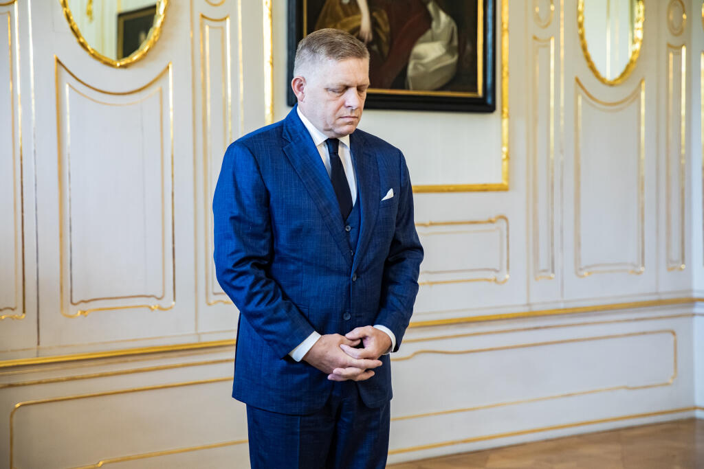 Prezident SR Peter Pellegrini prijal v Prezidentskom paláci predsedu vlády Roberta Fica. Na snímke je Robert Fico.