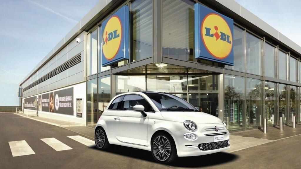 Fiat z Lidla? Reťazec pridal do sortimentu autá