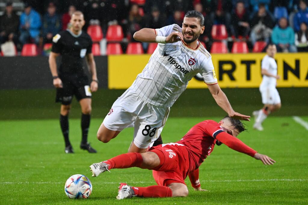 Spartak Trnava vyhral na ihrisku ViOnu a poskočil na druhé miesto v tabuľke.