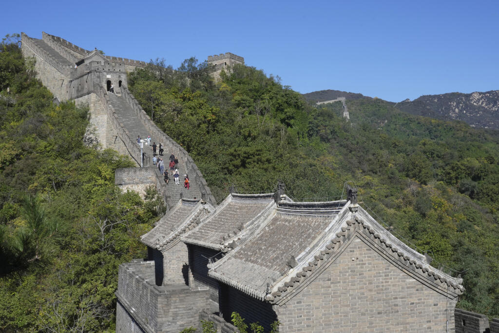 KK21 Peking - Pohľad na Veľký čínsky múr v Pekingu 8. októbra 2024. FOTO TASR/AP
View from Mutianyu Great Wall in Beijing, China, Tuesday, Oct 8, 2024. (AP Photo/Achmad Ibrahim)