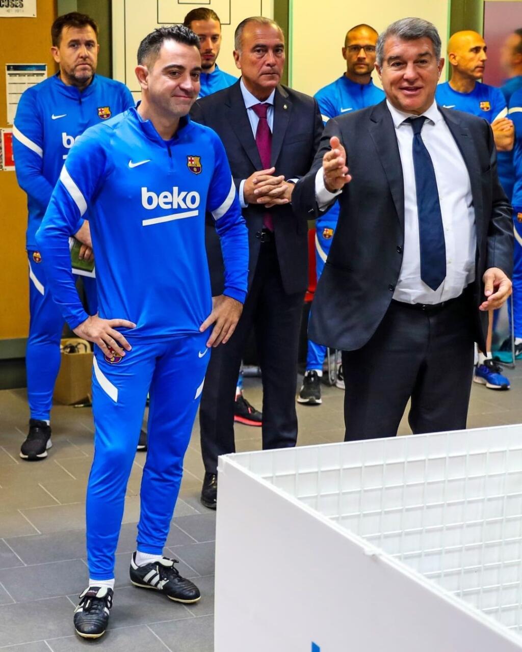 Hráči Barcelony už zarezávajú pod vedením Xaviho Hernandéza.
