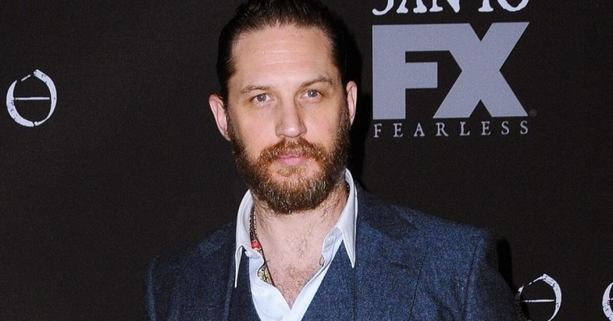 Drsniak Tom Hardy V Slzách Sexi Herec Stratil Blízkeho Priateľa 