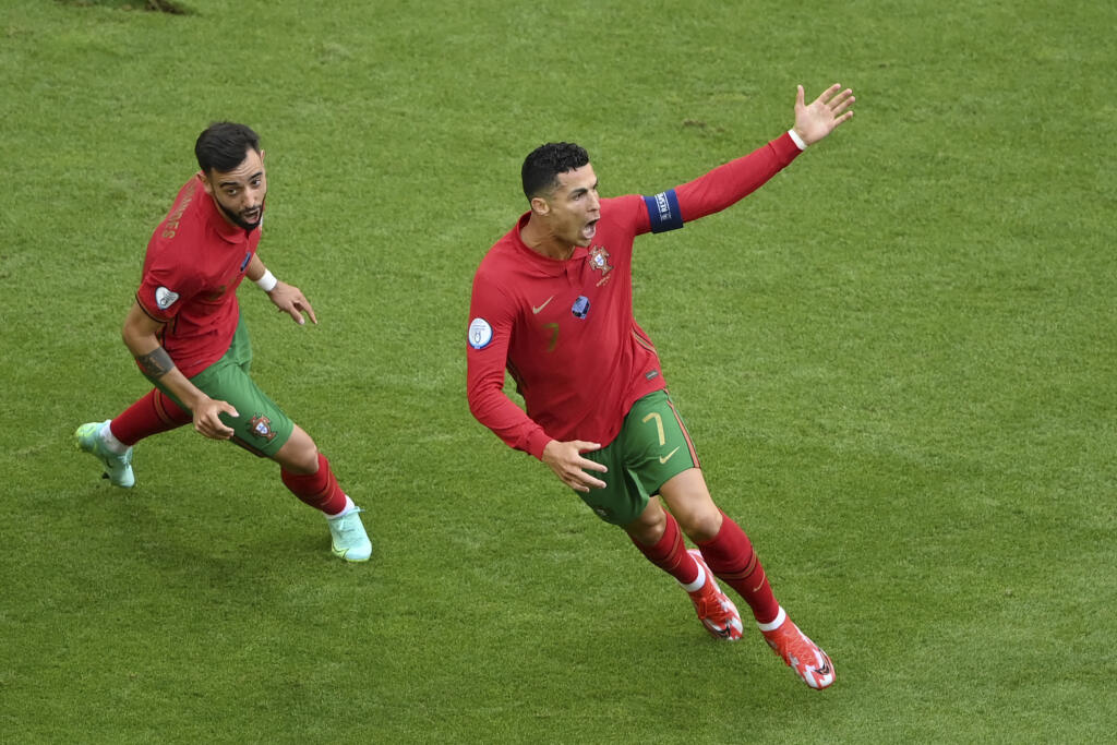 Ronaldo bol opäť najväčšou hviezdou Portugalska, no jeho krajina vypadla už v osemfinále.