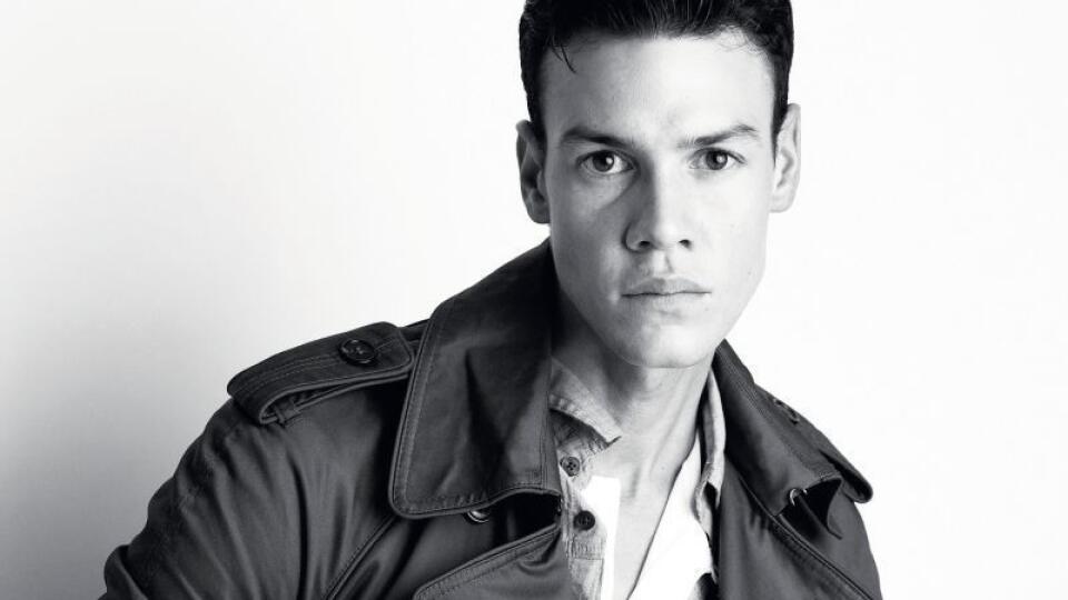 Moises Nunez, módny stylista,