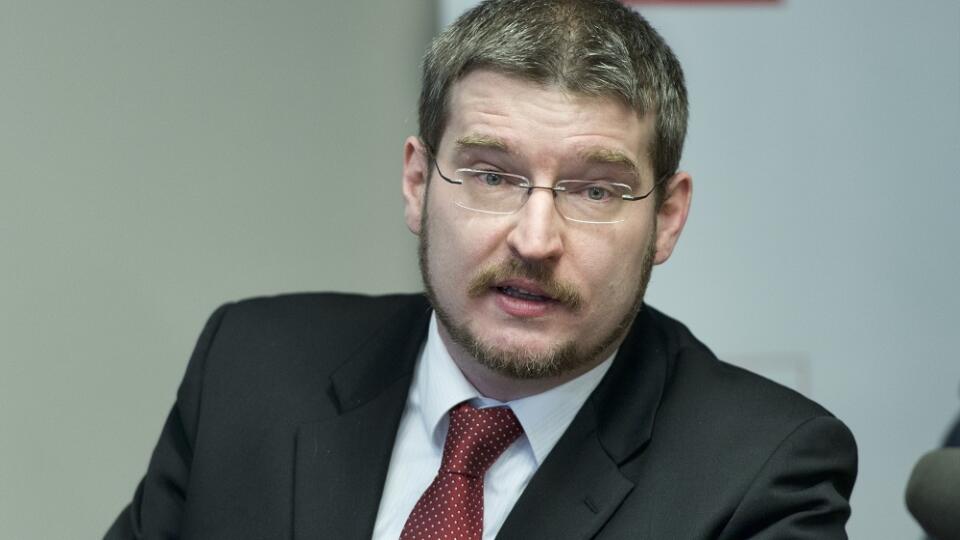 Prednosta Andrej Šteňo zodpovednosť za zlý stav vlastnej kliniky odmieta.