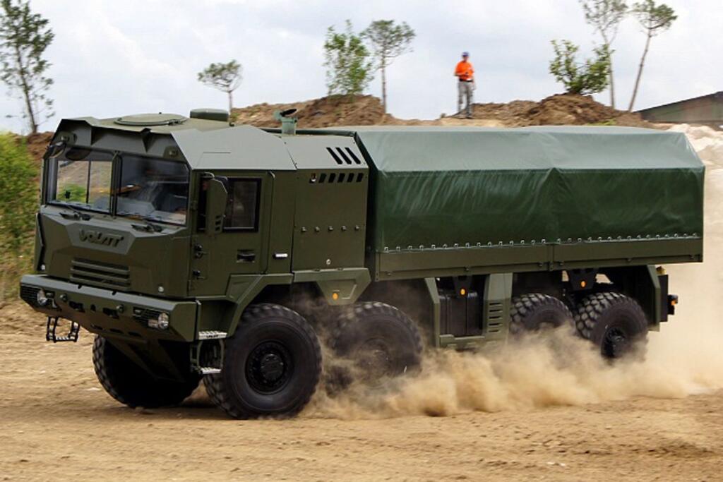 Dongfeng eq240. Грузовики МЗКТ Волат. МЗКТ Волат 8х8 военный. Грузовик Волат МЗКТ-6001. Грузовик Волат МЗКТ-5002.