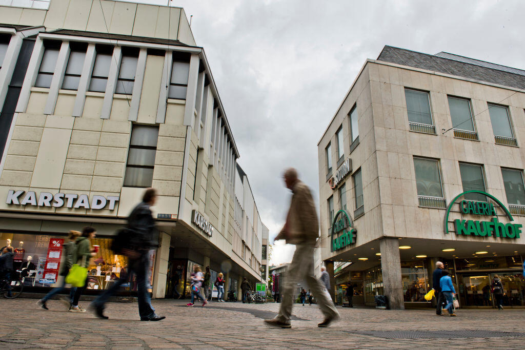 Karstadt And Kaufhof Merger Threatens 5,000 Jobs