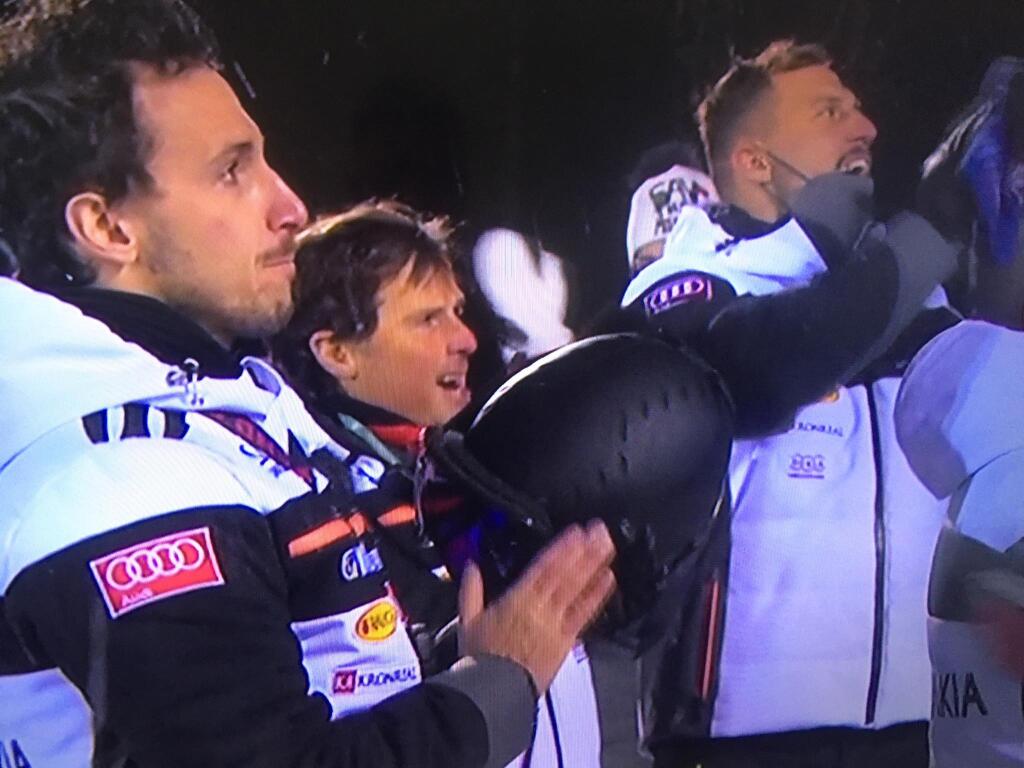 Radosť v tíme Petry Vlhovej bola obrovská. Na pretekoch nechýbal ani Petrin priateľ Michal.