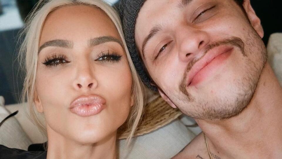 Dvojica sa spolu ukazuje aj na sociálnych sieťach