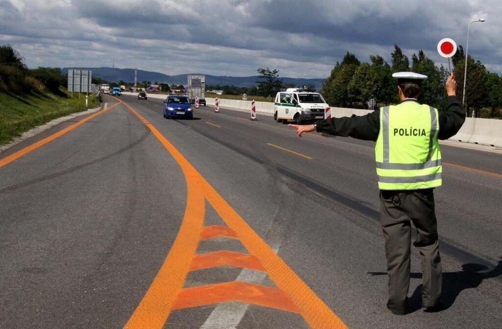 Šoférov pokuty prekvapia častejšie, štát vypísal tender na radary