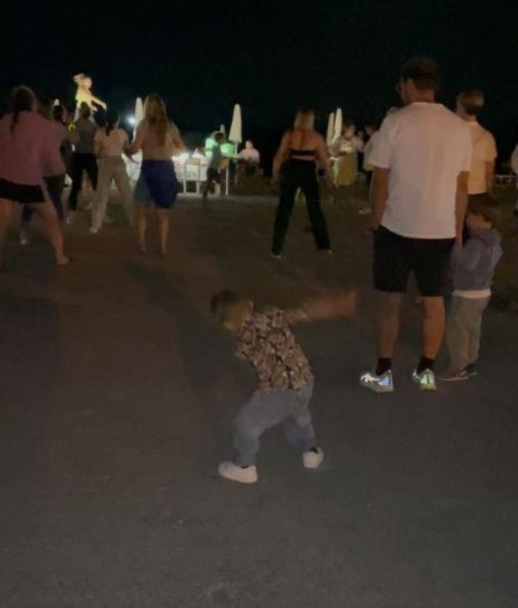 Sanela už teraz obliekajú ako ,,malého čáva.